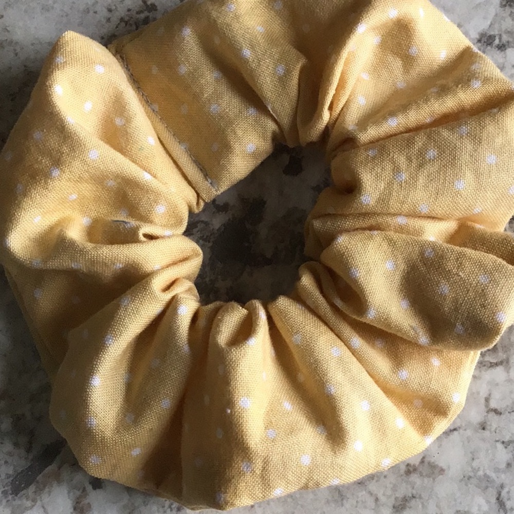 Yellow white cotton scrunchie scrunchies polkadots
